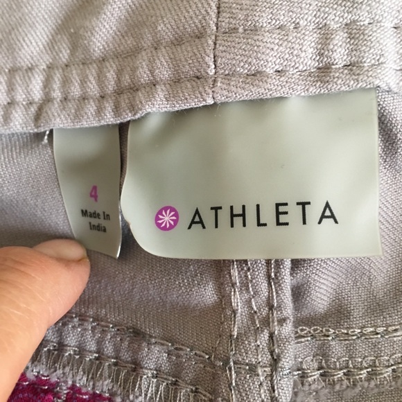 ATHLETA capris - Picture 3 of 4